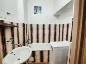 Pronájem bytu 2+1, Bohušovice nad Ohří, Nádražní, 70 m2