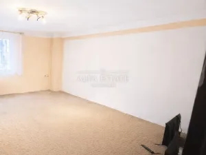 Prodej bytu 2+1, Karlovy Vary, Horova, 65 m2