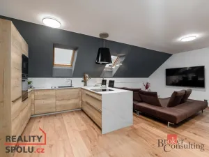 Prodej bytu 4+kk, Plzeň - Lobzy, Lobezská, 120 m2