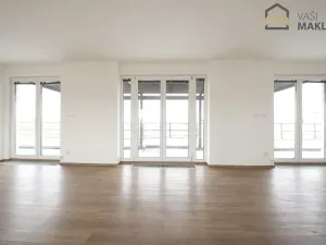Pronájem bytu 4+kk, Praha - Holešovice, Ortenovo náměstí, 136 m2