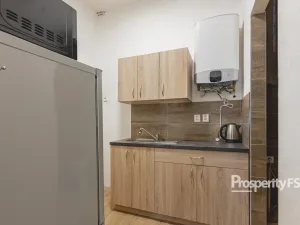 Prodej bytu 1+1, Hostinné, Dolní brána, 28 m2