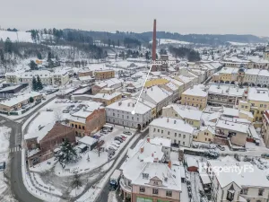 Prodej bytu 3+1, Hostinné, Dolní brána, 67 m2