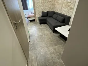 Pronájem bytu 2+kk, Praha - Nové Město, Sokolská, 23 m2