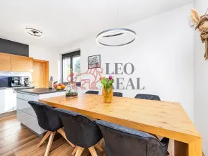 Prodej rodinného domu, Jesenice - Osnice, Hledíková, 164 m2