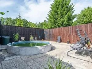 Prodej bytu 3+1, Trhové Sviny, 72 m2