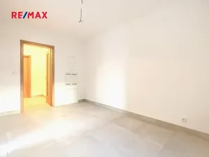 Prodej bytu 2+kk, Svoboda nad Úpou, Nádražní, 54 m2