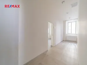 Prodej obchodního prostoru, Králíky, 5. května, 519 m2