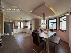 Prodej rodinného domu, Háj u Duchcova, Ke Knížáku, 243 m2