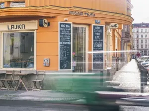 Prodej obchodního prostoru, Praha - Holešovice, Heřmanova, 183 m2