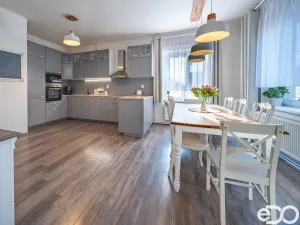 Prodej rodinného domu, Všejany, Na Prstýnku, 256 m2