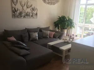 Pronájem bytu 2+1, Liberec - Liberec III-Jeřáb, Slavíčkova, 70 m2