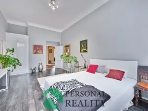 Prodej bytu 4+1, Mariánské Lázně, Anglická, 152 m2