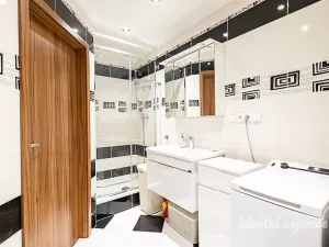 Pronájem bytu 3+kk, Praha - Letňany, Malkovského, 67 m2