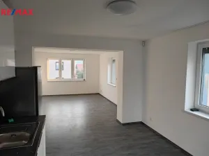 Pronájem bytu 2+kk, Praha, Společná, 65 m2