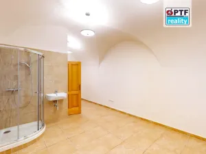 Pronájem kanceláře, Plzeň, Dominikánská, 33 m2