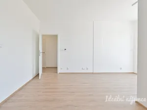 Pronájem bytu 2+kk, Brno, Střední, 60 m2