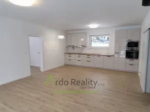 Pronájem rodinného domu, Frymburk, 97 m2