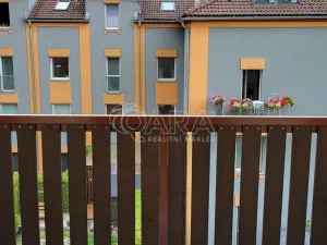 Pronájem bytu 2+kk, Milovice - Mladá, Kaštanová, 74 m2
