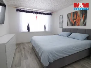 Prodej bytu 4+1, Hroznětín, Sídliště, 76 m2