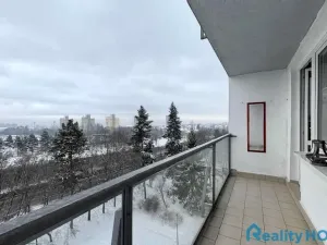 Prodej bytu 2+kk, Praha - Kobylisy, Třebenická, 38 m2