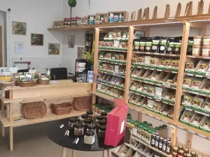 Pronájem obchodního prostoru, Hradec Králové, Tomkova, 60 m2