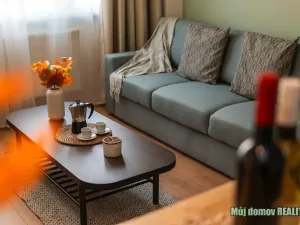 Pronájem bytu 2+kk, Praha - Vysočany, Kolbenova, 60 m2