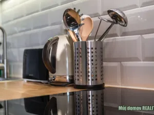 Pronájem bytu 2+kk, Praha - Vysočany, Kolbenova, 60 m2