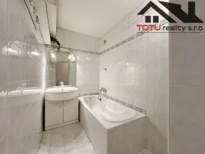 Pronájem bytu 3+1, Jaroměř, Smetanova, 75 m2