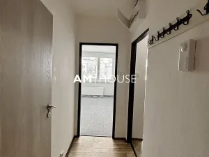 Pronájem bytu 2+kk, Praha - Břevnov, Vodňanského, 40 m2