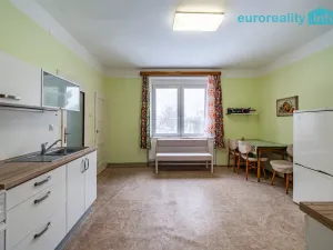 Prodej rodinného domu, Cheb, Vančurova, 329 m2