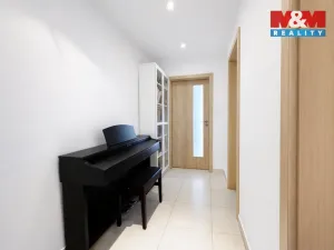 Prodej bytu 2+kk, Praha, Lošáková, 67 m2