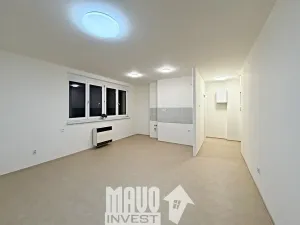 Pronájem bytu 1+kk, Praha - Krč, U nových domů III, 31 m2