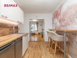 Pronájem bytu 2+1, Plzeň, Suvorovova, 53 m2