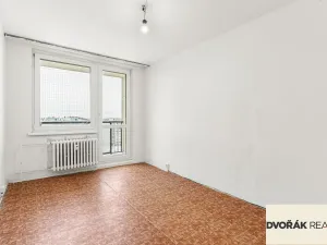 Prodej bytu 3+1, Praha - Petrovice, Rezlerova, 69 m2