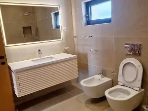 Prodej vily, Spille, 235 m2