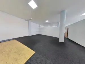 Pronájem obchodního prostoru, Jihlava, Dělnická, 860 m2