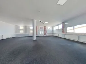 Pronájem obchodního prostoru, Jihlava, Dělnická, 200 m2