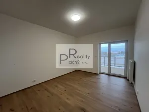 Prodej bytu 2+kk, Hevlín, 66 m2