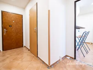 Pronájem bytu 2+kk, Praha - Hostivař, Švehlova, 45 m2