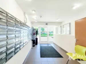 Prodej bytu 2+kk, Praha - Ruzyně, Ciolkovského, 43 m2