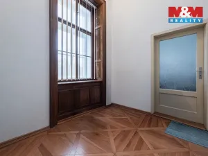 Prodej bytu 2+1, Praha, Karlínské náměstí, 102 m2