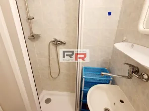 Prodej bytu 1+kk, Olomouc - Hejčín, Jarmily Glazarové, 27 m2