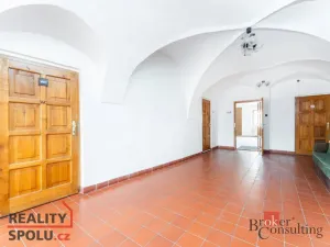 Pronájem obchodního prostoru, Pardubice - Pardubice-Staré Město, Pernštýnská, 54 m2