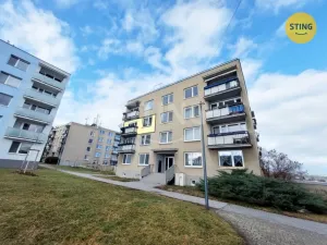 Prodej bytu 2+1, Rosice, Komenského náměstí, 60 m2