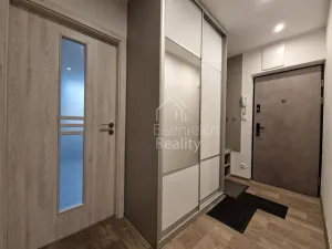 Pronájem bytu 3+1, Hradec Králové - Moravské Předměstí, Sekaninova, 77 m2