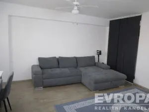 Pronájem bytu 2+kk, Kolín - Kolín II, Družstevní, 45 m2