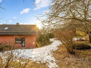 Prodej rodinného domu, Stráž, 320 m2