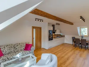 Prodej bytu 2+kk, Petrovice u Sušice - Jiřičná, 53 m2