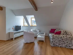 Prodej bytu 2+kk, Petrovice u Sušice - Jiřičná, 53 m2