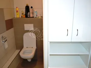 Pronájem bytu 2+kk, Pardubice, 50 m2